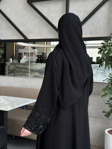 شيله بشك اسود