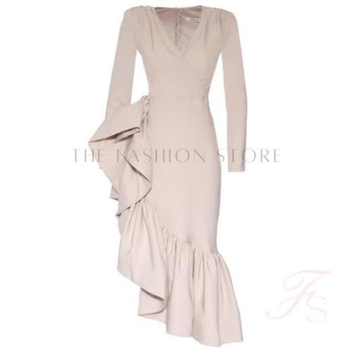 Ruffle Dress - Nude تسليم فوري