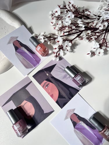 ثيم التخرج مع مناكير