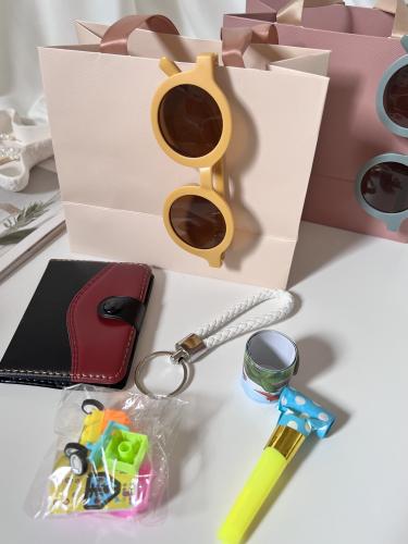 هدايا للاطفال