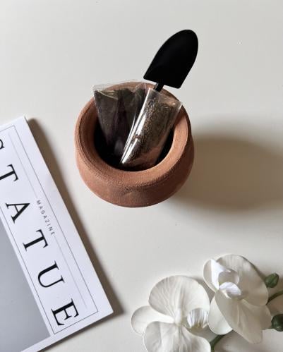 توزيعات اصيص زراعة