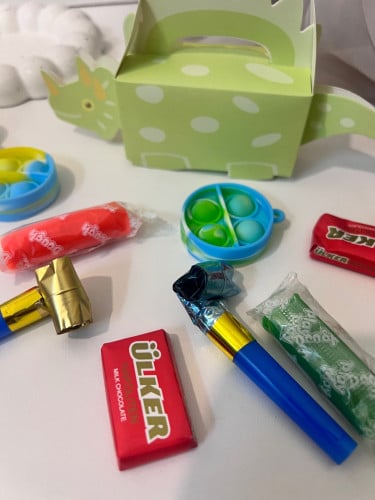 توزيعات للاطفال