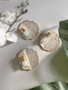 توزيعات قاعده  مع تولة