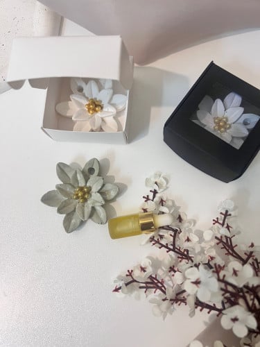 توزيعات تعليقه معطره مع زيت عطري