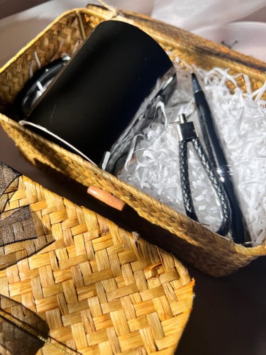 هدية سلة قش رجالية