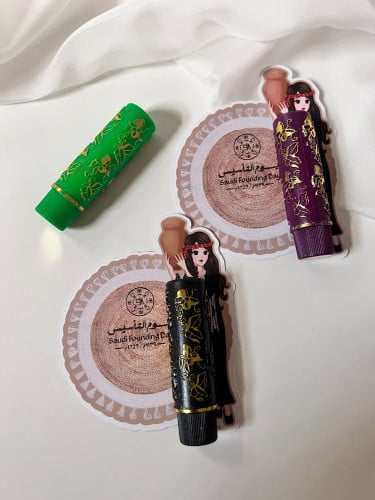 ثيم تراثي مع روج سحري