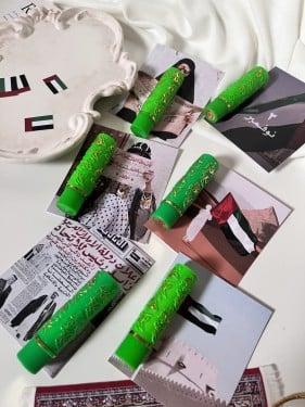 ثيم إماراتي مع روج سحري