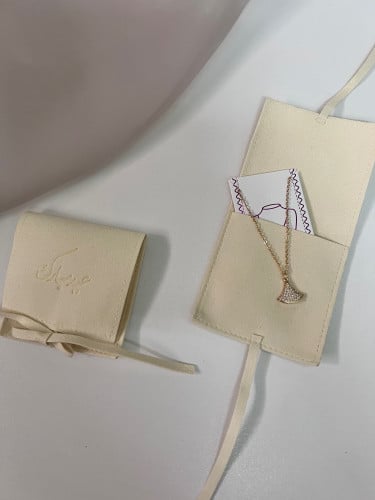 حقيبه جلد مع اكسسوار