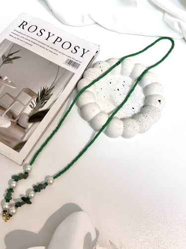 تعليقة بطاقة عمل