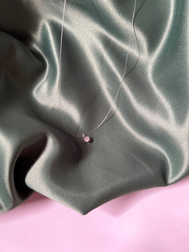 سلسال بتعليقه شفافه