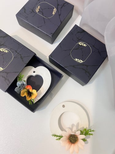 بوكس تعليقه ورد معطره