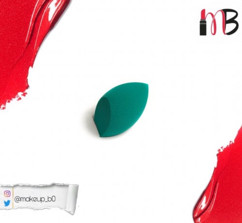 اسفنجة مكياج فكتوريا