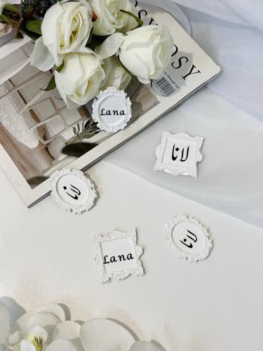 توزيعات شكل ايطار صور بالاسم 12 حبة