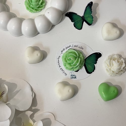 ثيم فراشه اليوم الوطني  مع صابون طبيعي