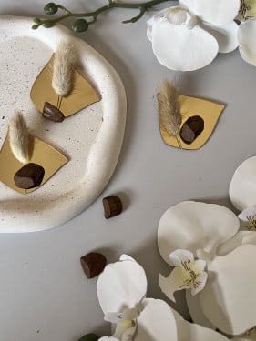 توزيعات كسرة عود مع ثيم فنجان