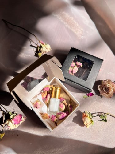 ‏توزيعات ورد مع وتوله