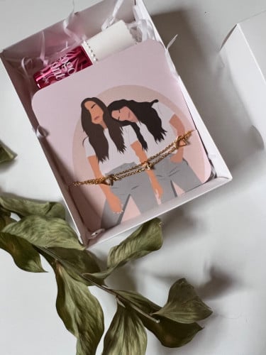 هدية الاصدقاء تنت جوجو مع  اسواره