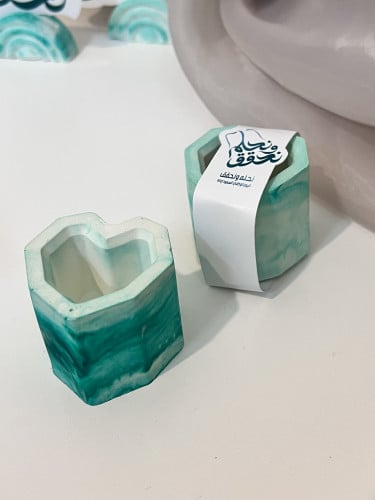 توزيعات قالب مع ثيم اليوم الوطني