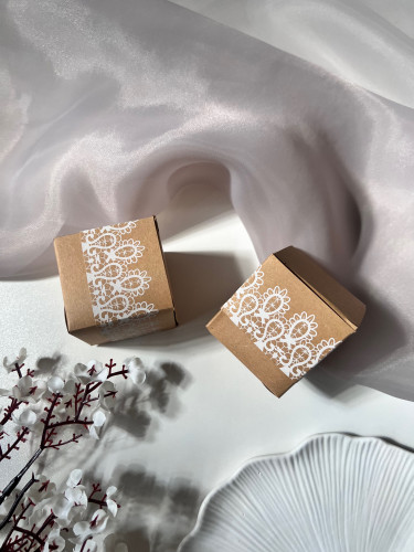 صندوق هدايا فارغ