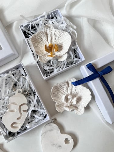 توزيعات تعليقات معطره