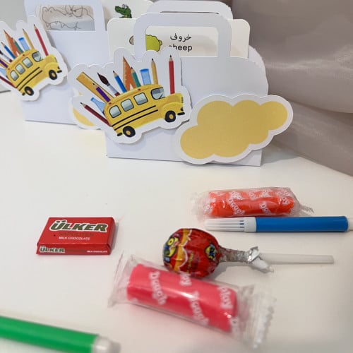 توزيعات اطفال