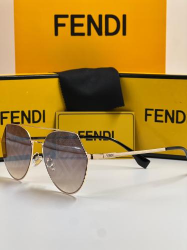 نظارة فندي Fendi