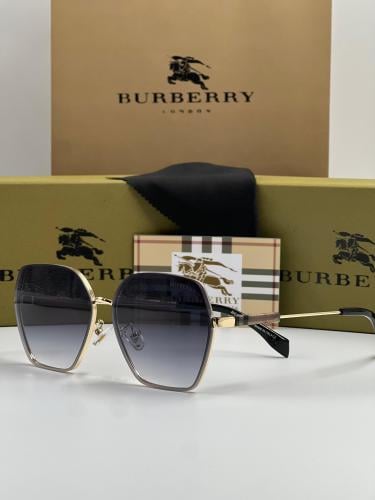 نظارة بربري Burberry