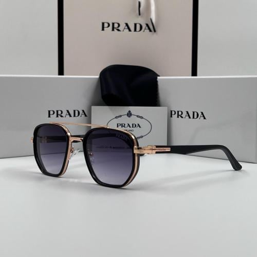 نظارة برادا Prada