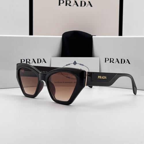 نظارة برادا Prada