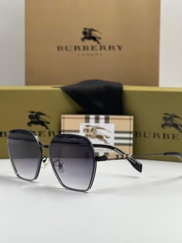 نظارة بربري Burberry