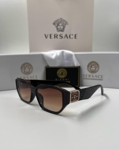 نظارة فرزاتشي Versace