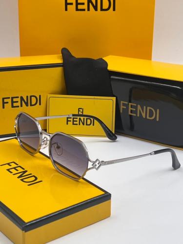 نظارة فندي Fendi