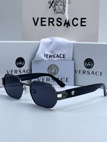 نظارة فرزاتشي Versace