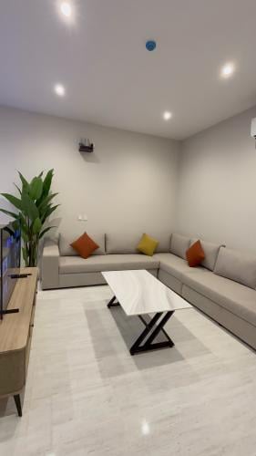 حجز شاليه رقم 10 صغير  بحد أقصى 7 أشخاص