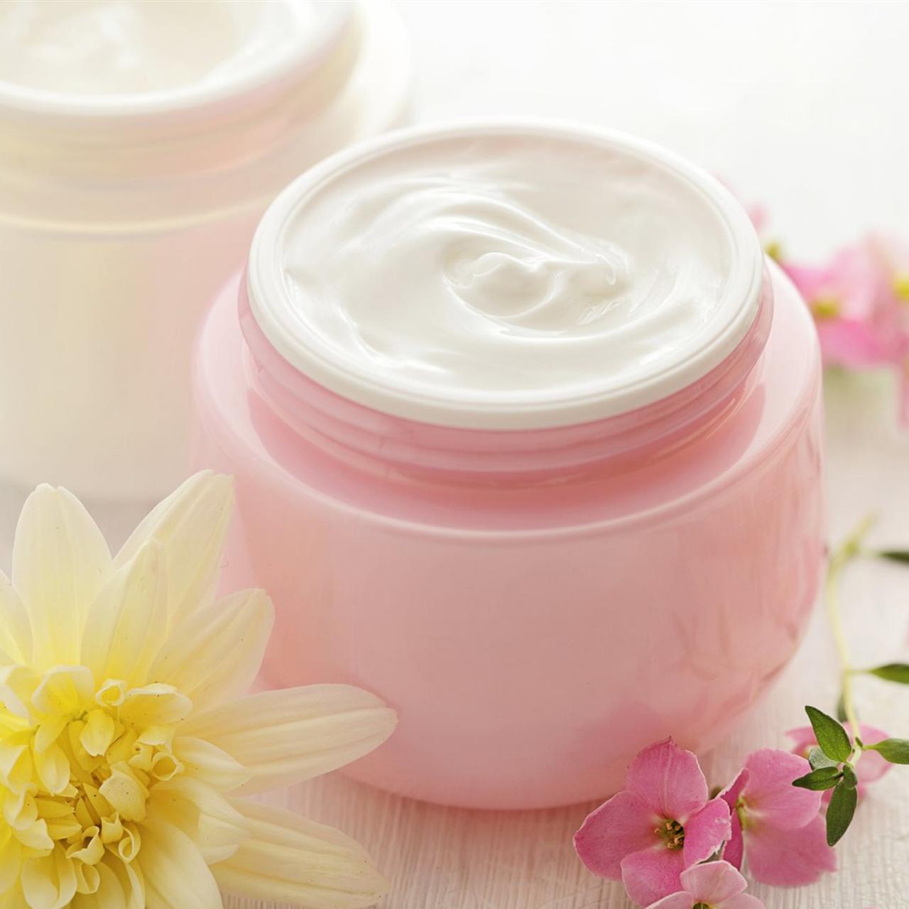 كريمات و خمريات