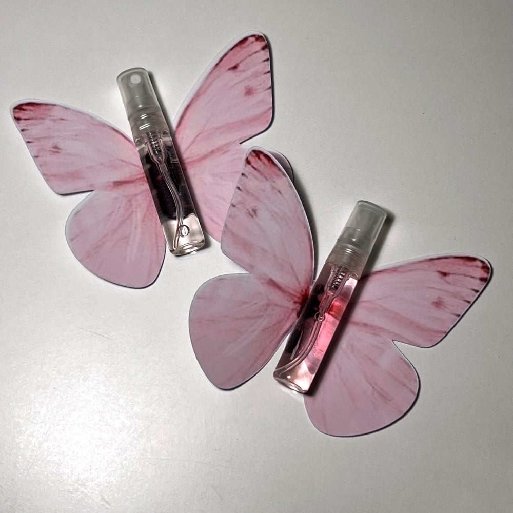 حبه فراشه مع عطر
