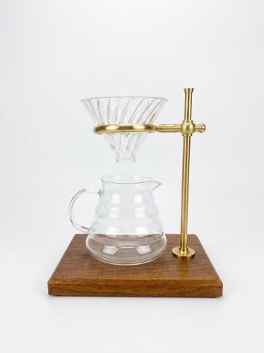 مجموعة V60-02 مع ستاند خشبي