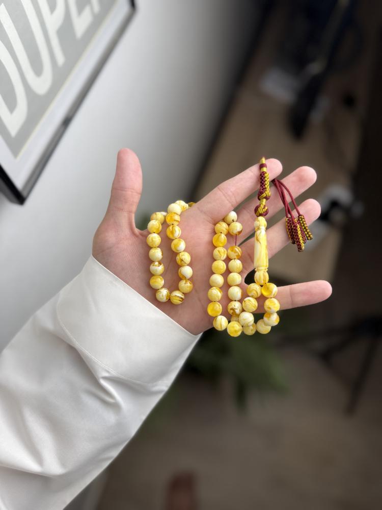 مسباح بكلايت شبيهه الكهرمان الملطخ (كركوشة)