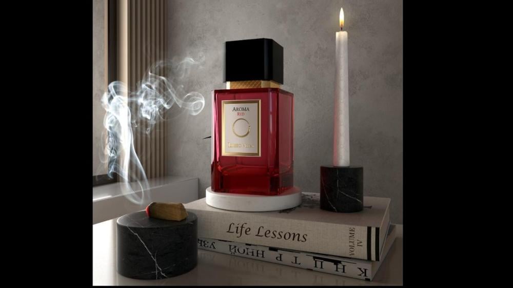 العطر الفاخر .. كيف يصنع ؟ رحلة العطر من الزهرة إلى الزجاجة