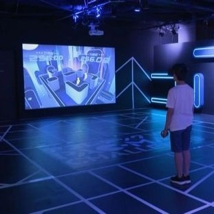 الابتكار في مستلزمات الألعاب: أحدث التطورات في تصميم ماوس باد وستاند مايك لتحسين أداء اللاعبين