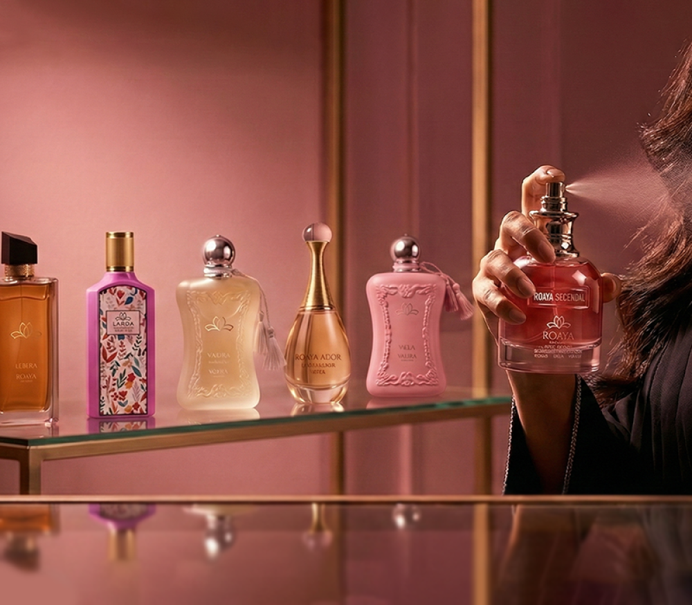 إصدار رواية الجديد: المجموعة الملكية 6 عطور نسائية فائقة الجودة