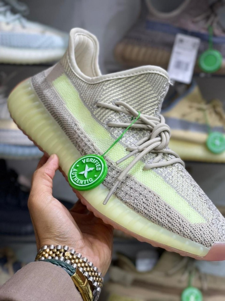Yeezy Boost 350 V2 Citrin Reflective Arows