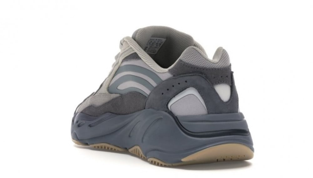 yeezy 700 tephra
