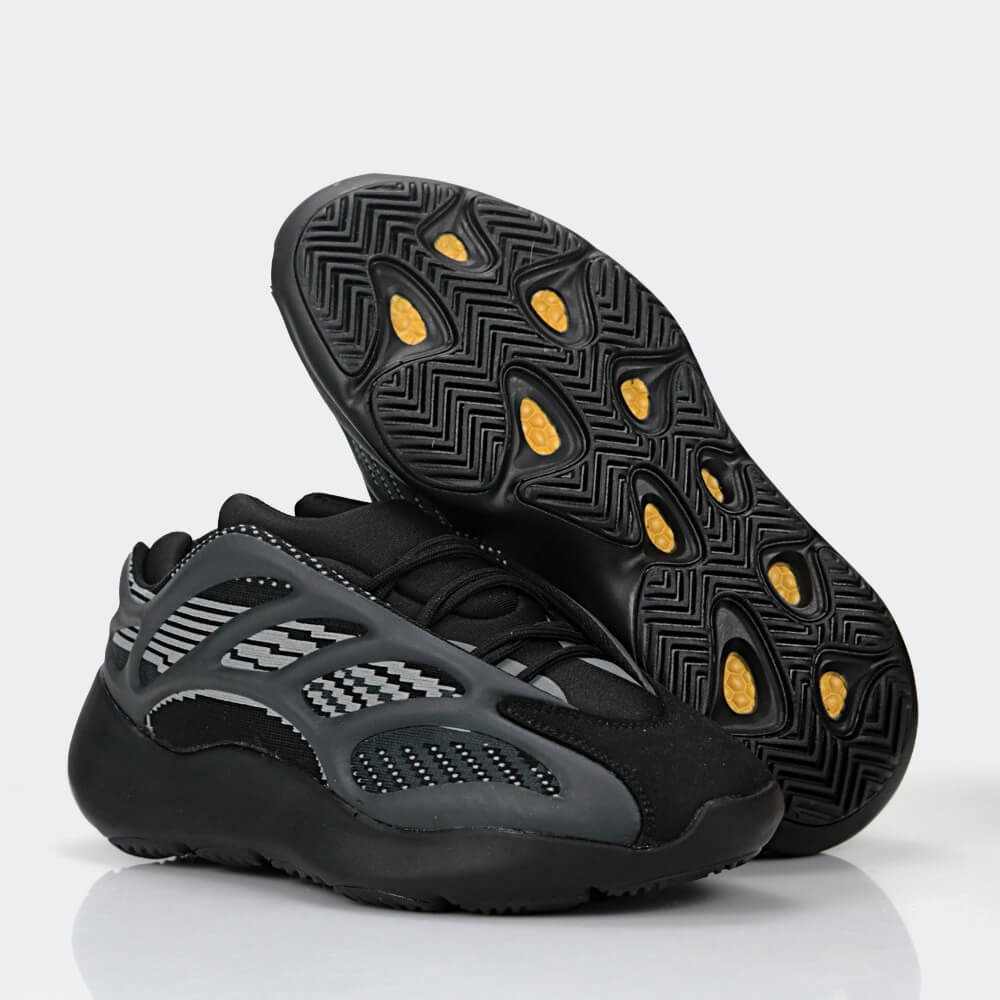 Yeezy 700 V3 Black StepShoes