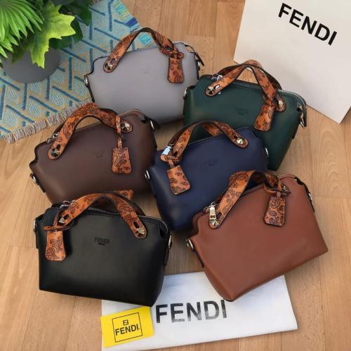 شنطة Fendi درجة أولى