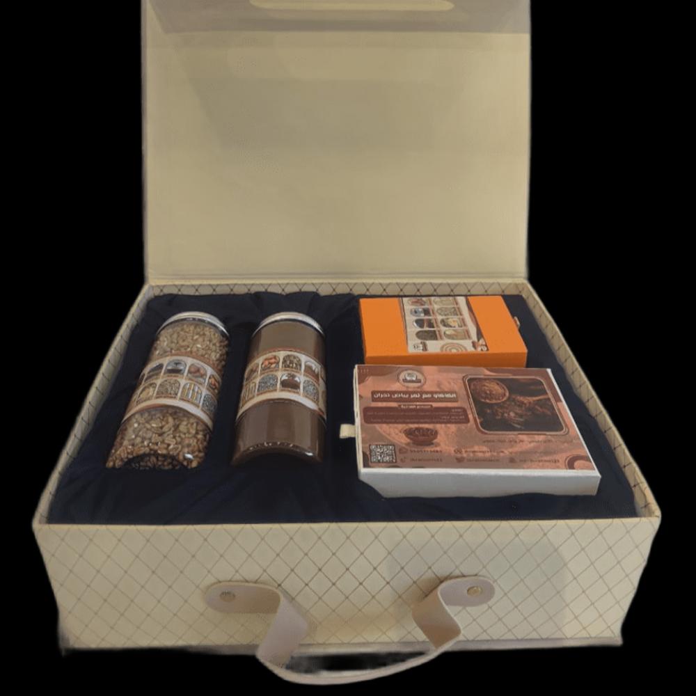 بكس كبير 4 قطع هديا VIP ملكي