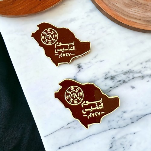بروش حديد 2 قطع برسومات مميزة ليوم التأسيس، مغناطي...
