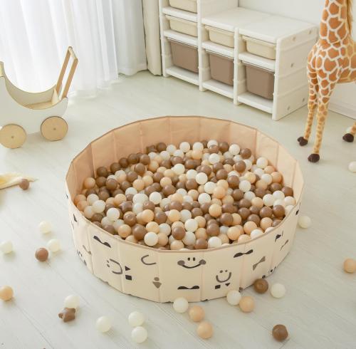 حوض كرات قابل للطي باللون البيج