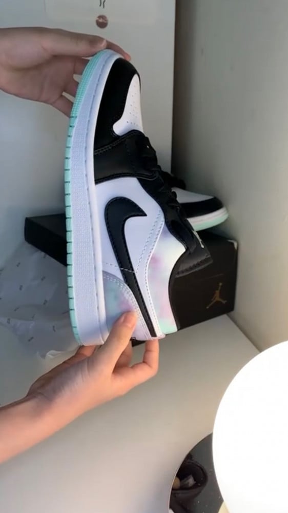 Jordan 1 Low "Tye Dye" sneakers