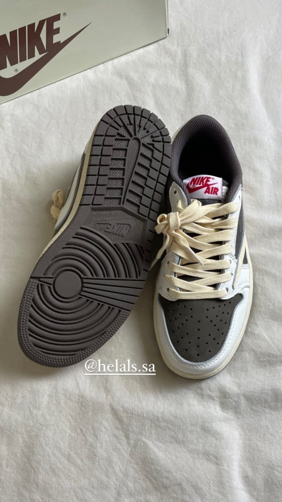Travis scott x air Jordan 1 low OG “reverse mocha”